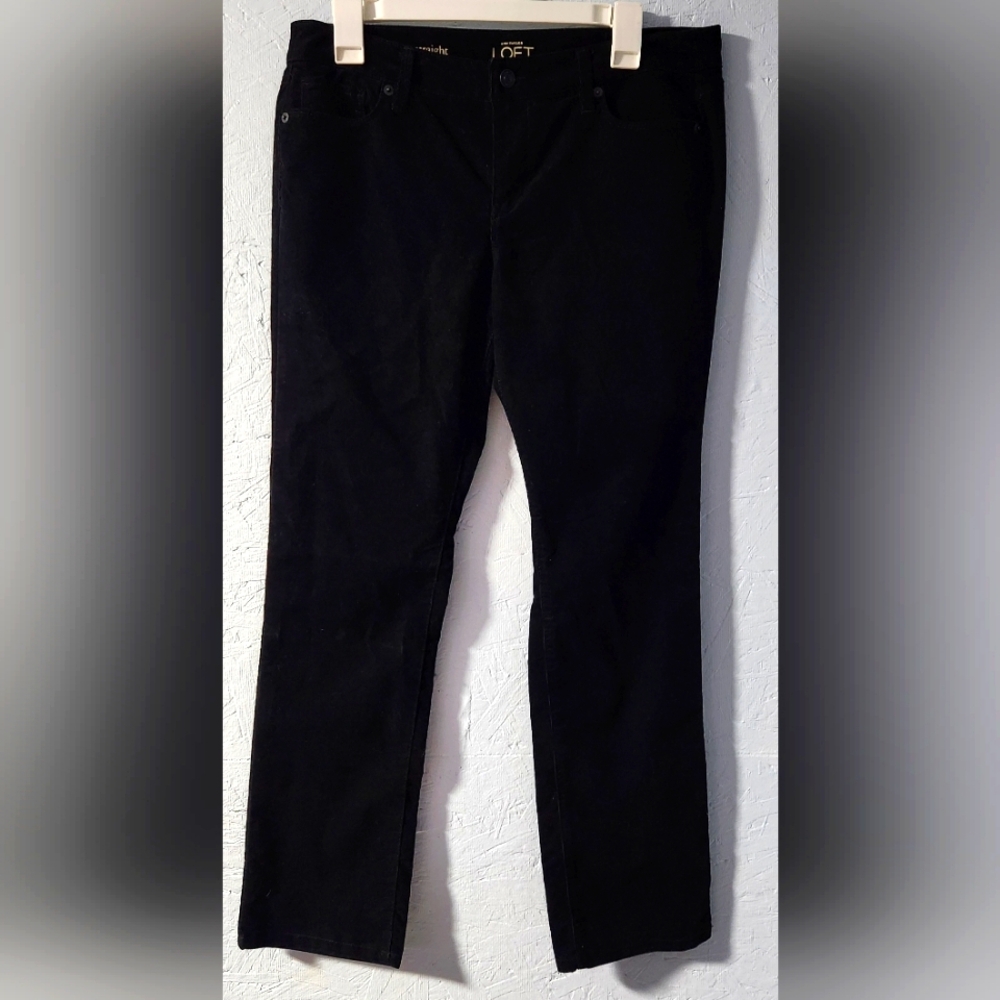 Women's LOFT Black Corduroy Modern Straight Pants - Size 8 Short